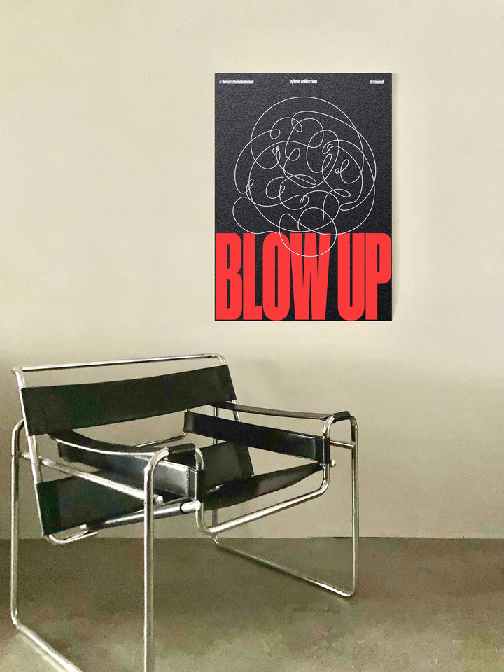 Blow Up - Minimalist Tek Çizgi Sakız İllüstrasyonu