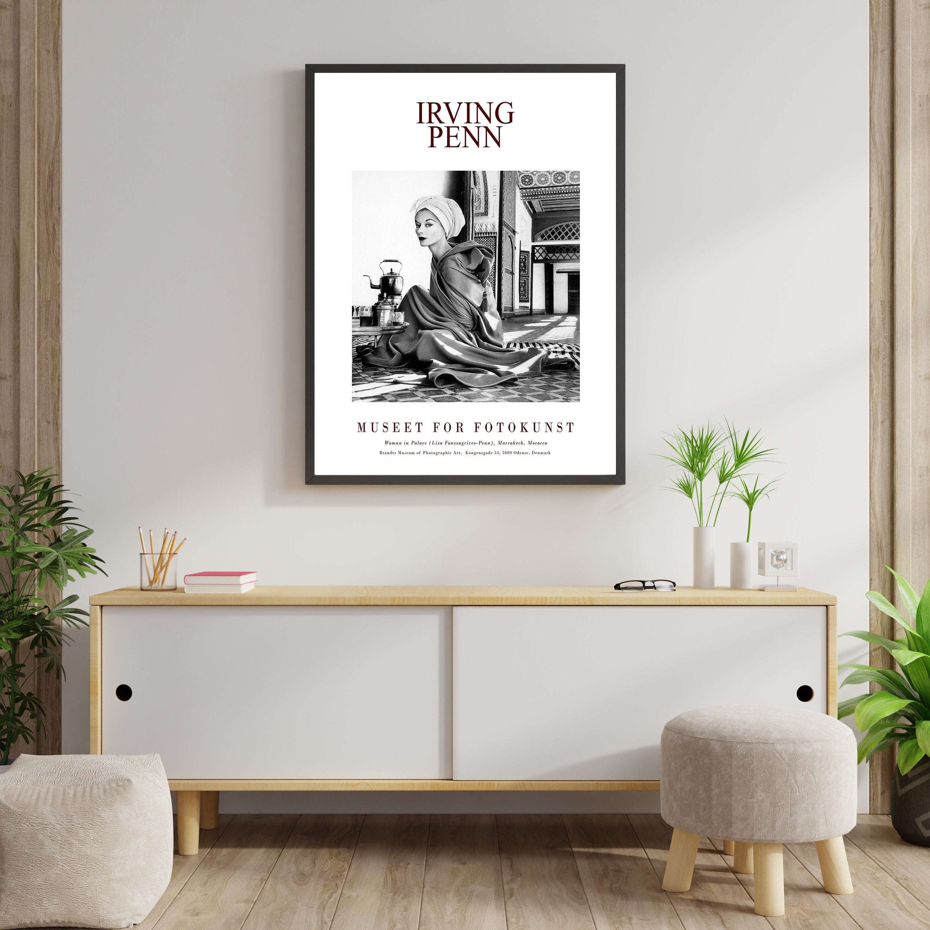 Irving Penn / Museet for Fotokunst - Woman in Palace (Lisa Fonssagrives-Penn), Marrakech, Morocco