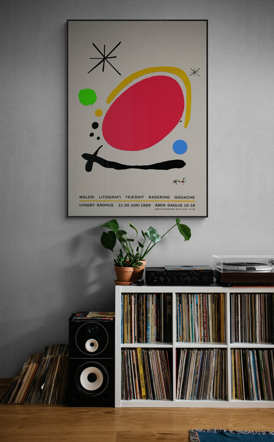 Joan Miro Sergisi Afişi: Soyut Şekiller Sanatı