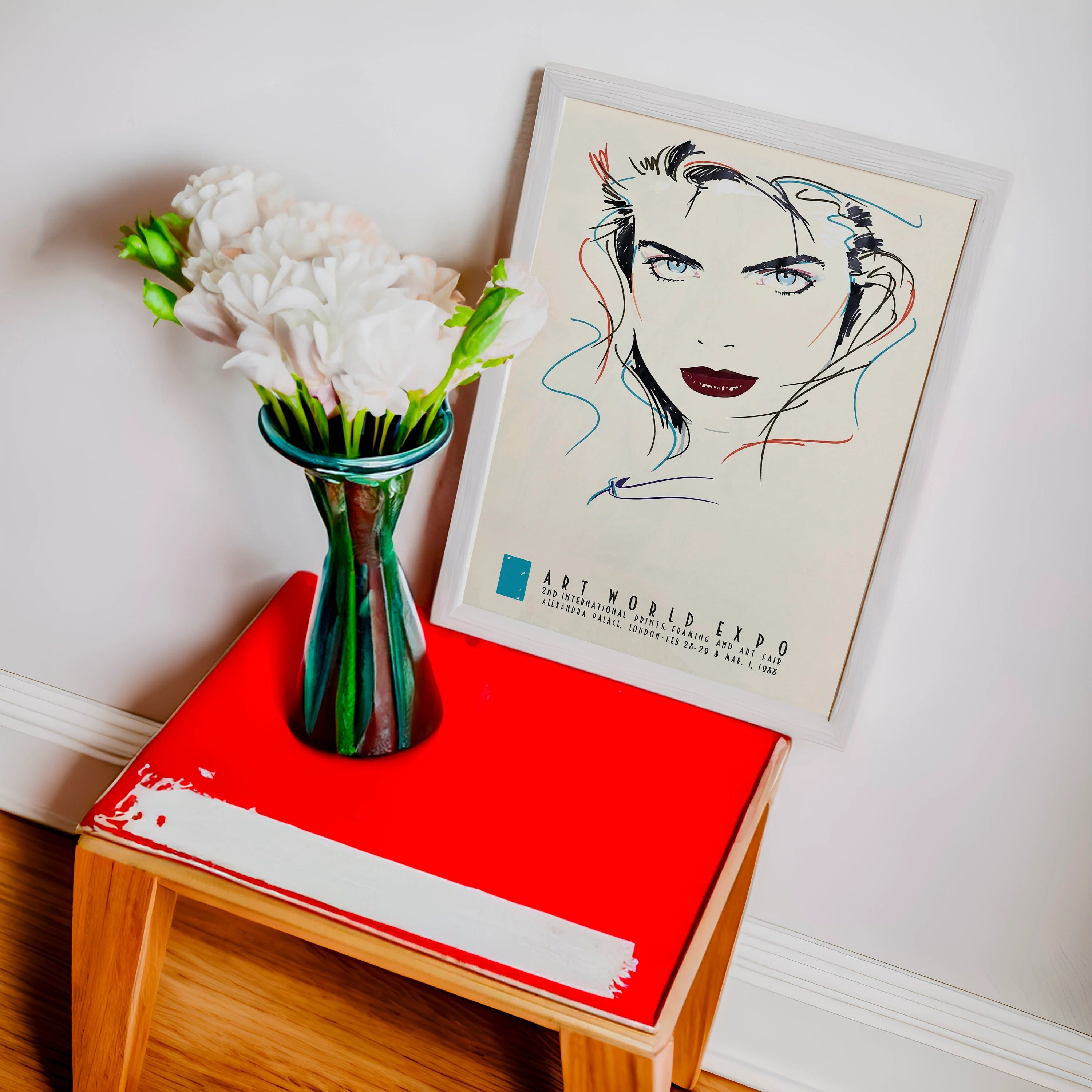 Dennis Mukai Kadın Portresi Posteri: Art World Expo 1988