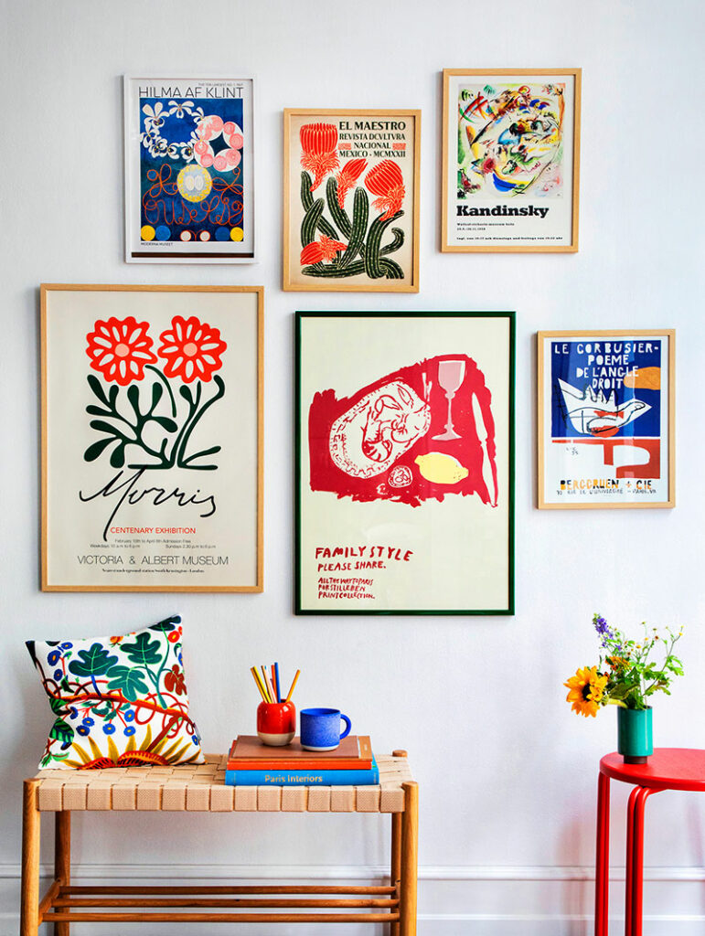 Renkli Modern Sanat Poster Seti – Mid-Century ve İskandinav Tarzı Duvar Dekoru